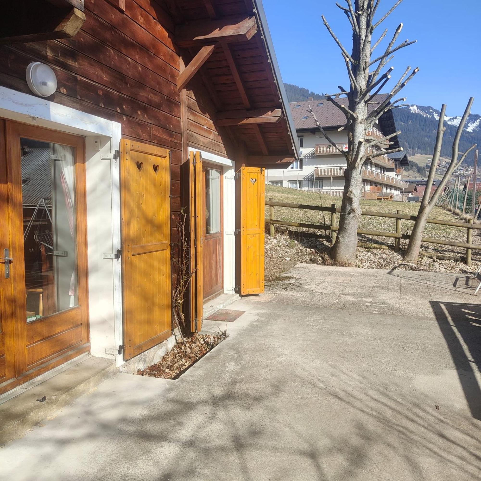 L Chalet